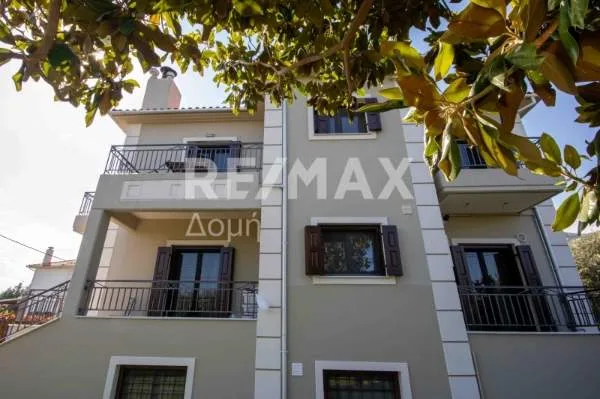 Αυτόνομο κτήριο κατοικιών 310τ.μ.  - 4