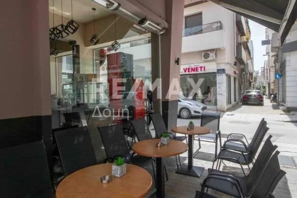 Hall / Showroom 45m²  - 3