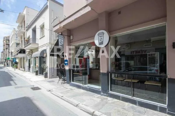 Hall / Showroom 45m²  - 5
