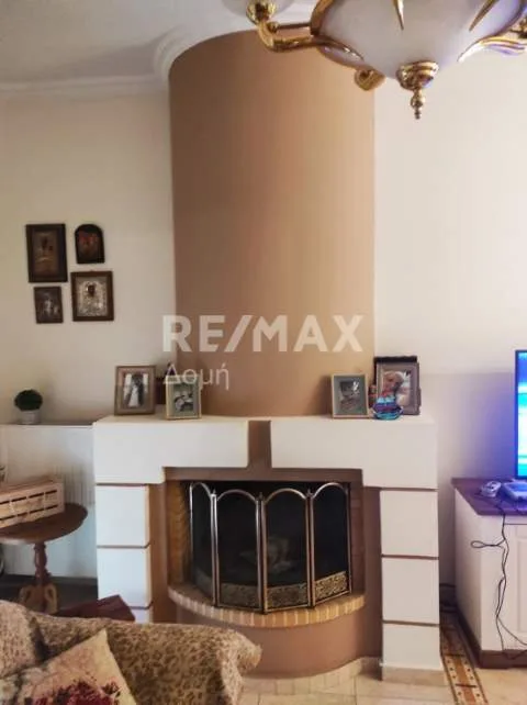 Standalone residential building 301m²  - 2