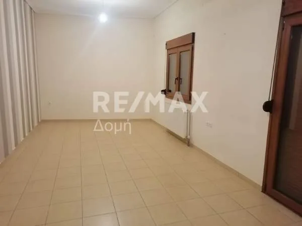 Standalone residential building 301m²  - 4