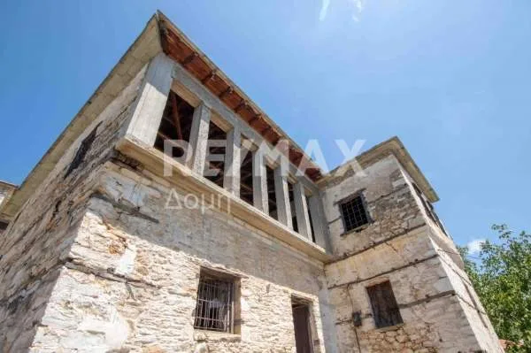 Μονοκατοικία 287τ.μ.  - 2
