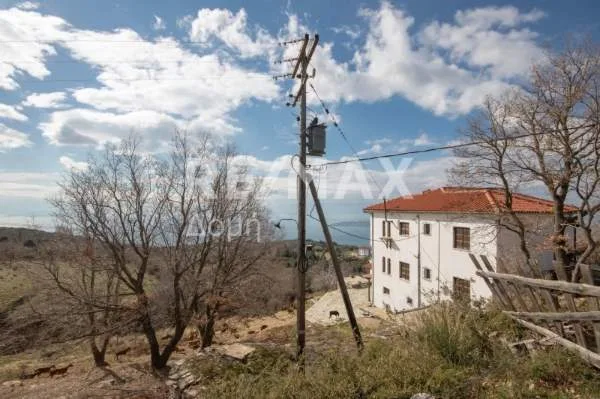 Μονοκατοικία 295τ.μ.  - 2