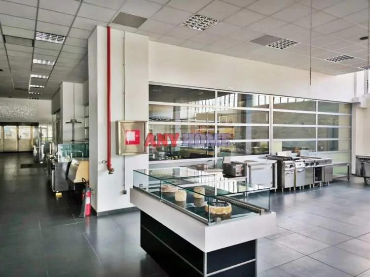 Shop 900m²  - 5