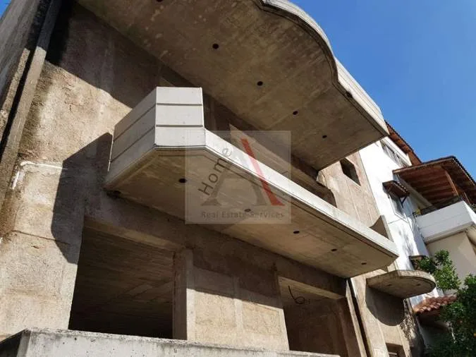 Αυτόνομο κτήριο κατοικιών 370τ.μ.  - 3