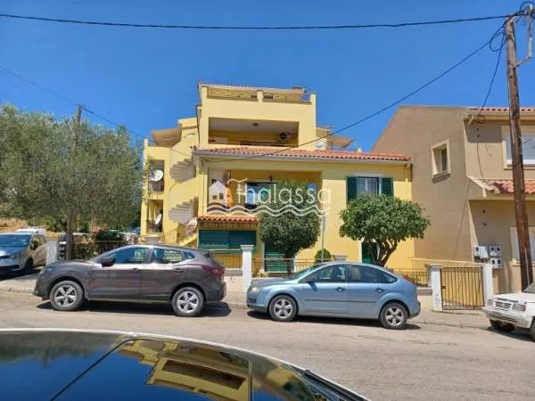 Αυτόνομο κτήριο κατοικιών 746τ.μ.  - 3