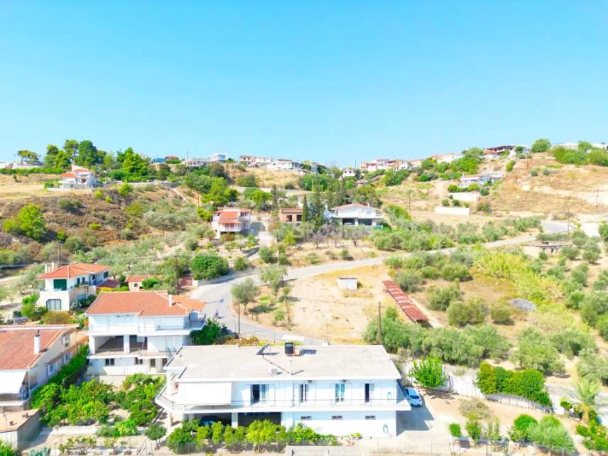 Μονοκατοικία 311τ.μ.  - 2