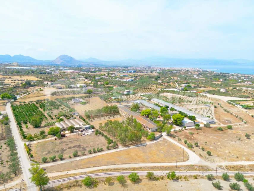 Αυτόνομο κτήριο γραφείων 1280τ.μ.  - 3