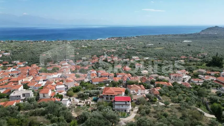 Plot 2000m²  - 2