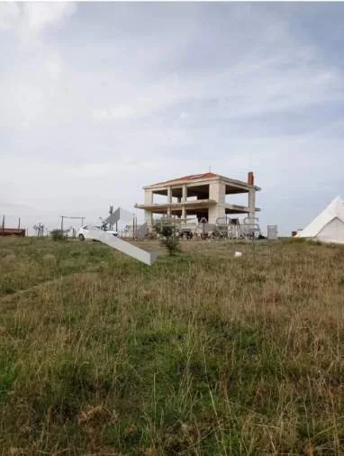 Μονοκατοικία 390τ.μ.  - 3