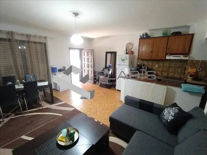 Standalone residential building 385m²  - 5