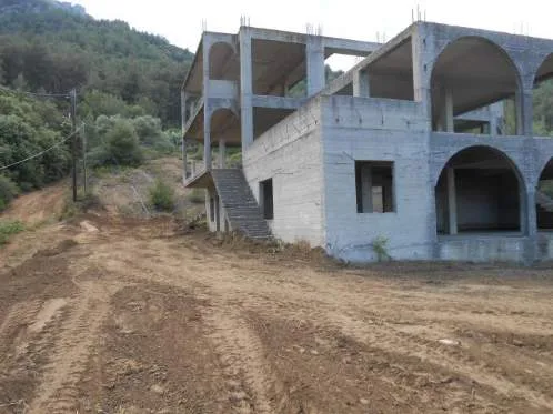 Αυτόνομο κτήριο κατοικιών 470τ.μ.  - 5