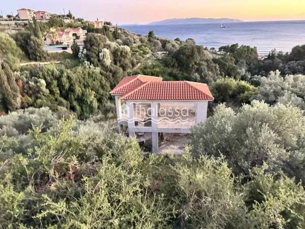 Αυτόνομο κτήριο κατοικιών 200τ.μ.  - 2