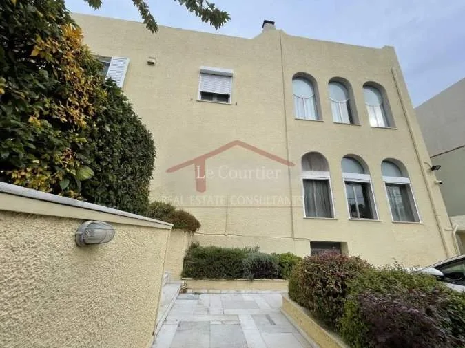 Detached house 439m²  - 3