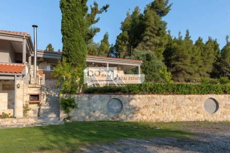 Επιχείρηση 500τ.μ.  - 4