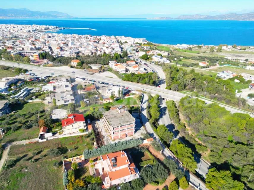 Αυτόνομο κτήριο γραφείων 912τ.μ.  - 4