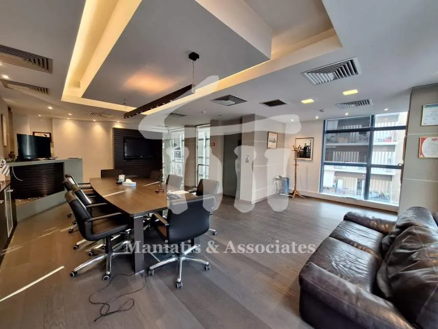 Standalone office building 800m²  - 2