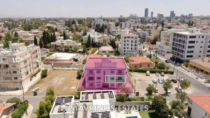 Αυτόνομο κτήριο κατοικιών 676τ.μ.  - 2
