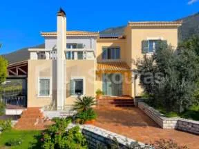 Detached house 280m²  - 2