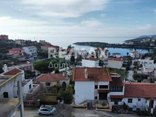 Αυτόνομο κτήριο κατοικιών 268τ.μ.  - 4