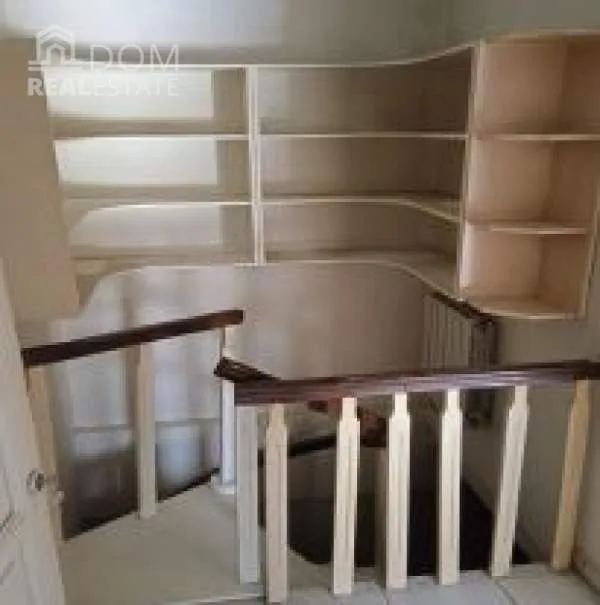Standalone residential building 344m²  - 3