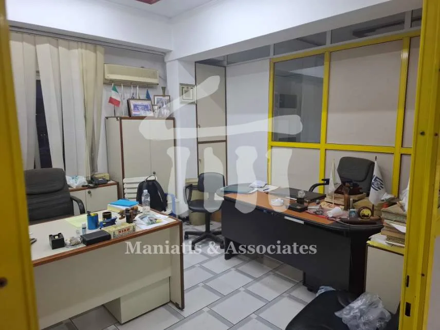 Hall / Showroom 350m²  - 5