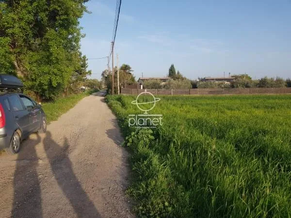 Land Parcel 9400m²  - 4