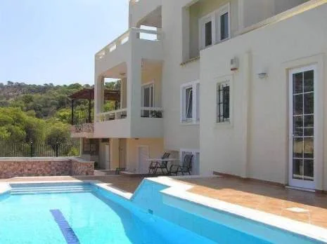 Standalone residential building 750m²  - 2