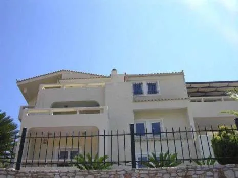 Standalone residential building 750m²  - 3