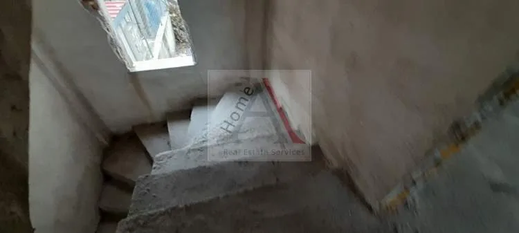 Other .. 225m²  - 2