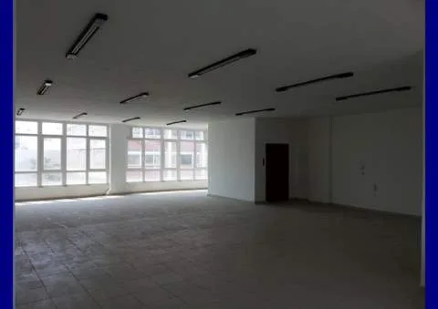 Hall / Showroom 320m²  - 2