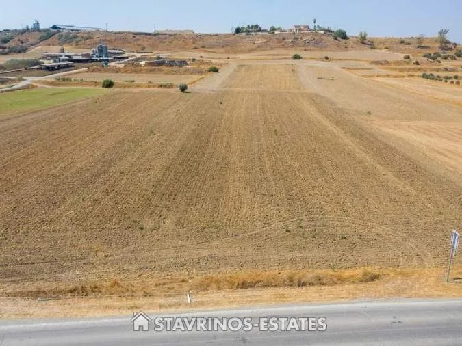 Αγροτεμάχιο 9393τ.μ.  - 3