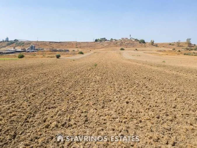 Αγροτεμάχιο 9393τ.μ.  - 4