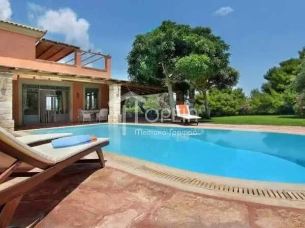 Detached house 300m²  - 5