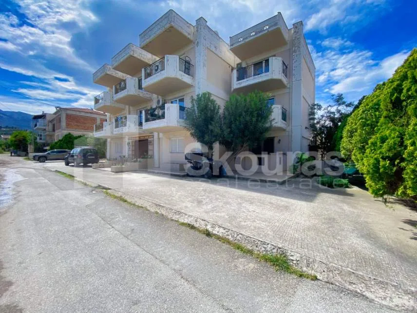Standalone residential building 500m²  - 5