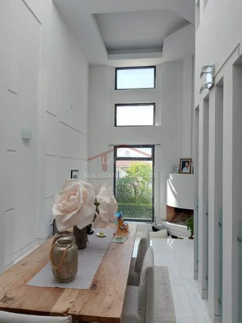 Detached house 585m²  - 5