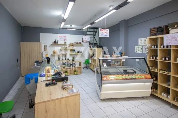 Hall / Showroom 70m²  - 5