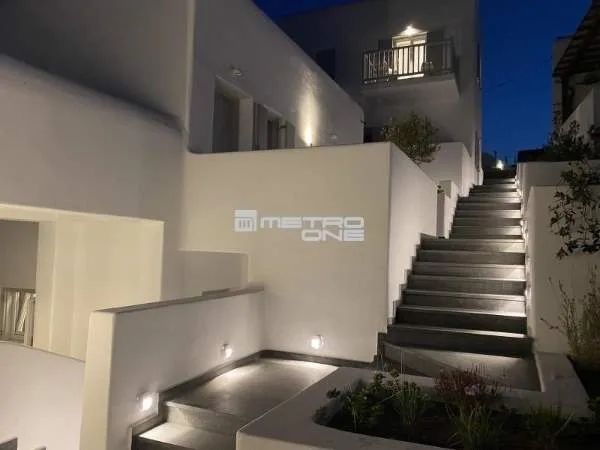 Αυτόνομο κτήριο κατοικιών 285τ.μ.  - 4