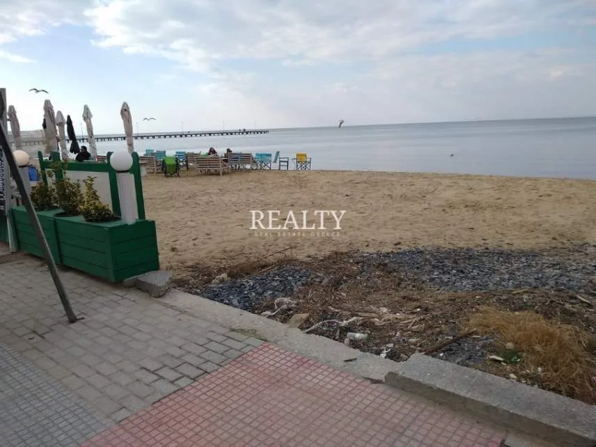 Αυτόνομο κτήριο κατοικιών 900τ.μ.  - 3
