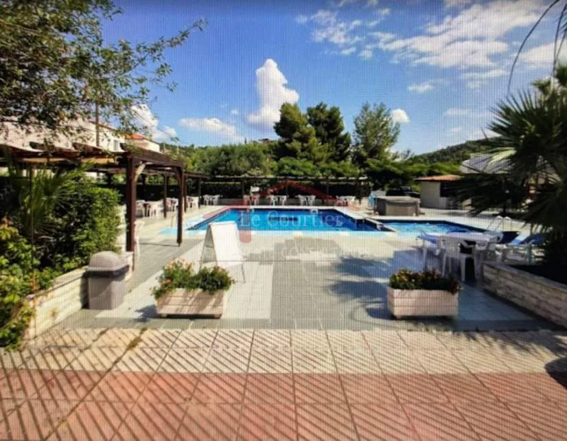 Hotel 2200m²  - 3