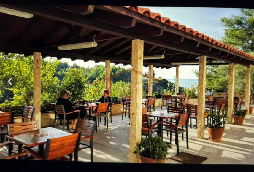 Hotel 2200m²  - 4