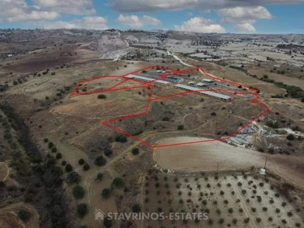 Αγροτεμάχιο 37460τ.μ.  - 2
