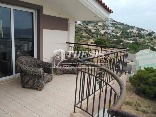 Standalone residential building 223m²  - 5