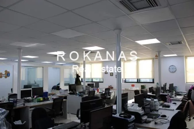 Γραφείο 1000τ.μ.  - 3