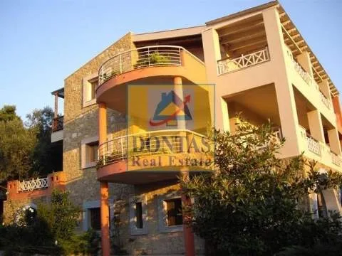 Ξενοδοχείο 1250τ.μ.  - 2