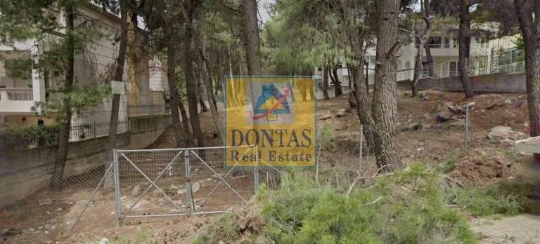 Plot 830m²  - 3