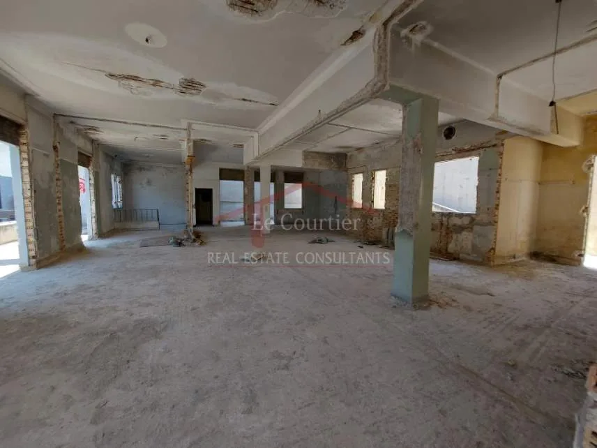 Standalone office building 892m²  - 2