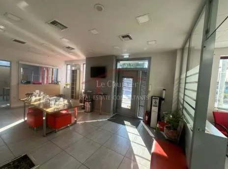 Standalone office building 1150m²  - 2