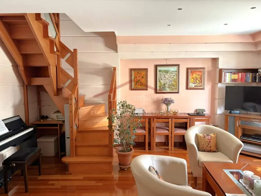Standalone residential building 628m²  - 4