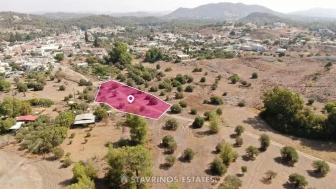 Αγροτεμάχιο 2676τ.μ.  - 3